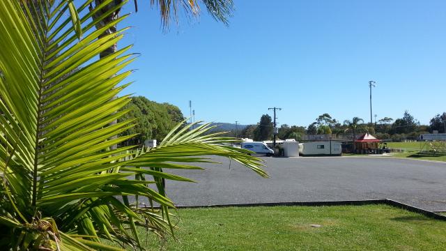 Advocate Park at Geoff King Oval - Coffs Harbour: Plenty of open space with good sealed surface.