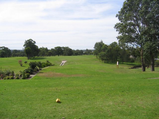 Waratah Golf Course - Argenton: Fairway view Hole 1