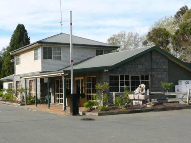BIG4 Ballarat Goldfields Holiday Park - Ballarat: Reception and office