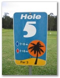 The Palms Public Golf Course - Bobs Farm: Hole 5 - Par 3, 118 meters