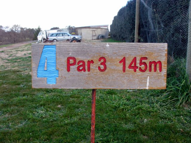 Boorowa Recreation Club Golf Course - Boorowa: Hole 4 Park 3, 145 meters.