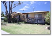 Bongaree Caravan Park - Bribie Island: Cottage accommodation, ideal for families, couples and singles