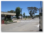 Broken Hill City Caravan Park - Broken Hill: Reception and office