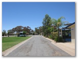 Broken Hill City Caravan Park - Broken Hill: Good paved roads throughout the park