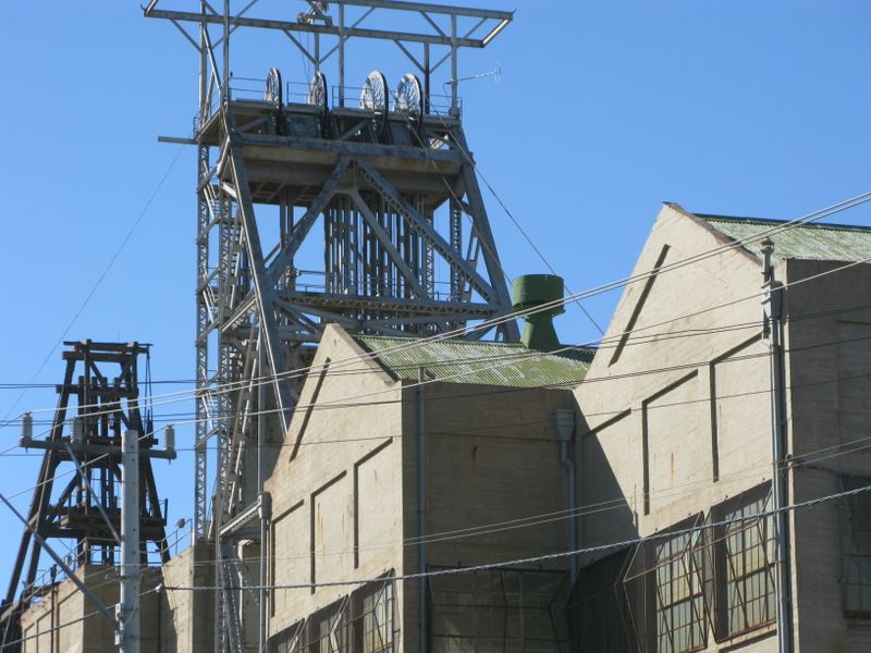 Broken Hill - Broken Hill: Mining buildings can be seen everywhere in Broken Hill