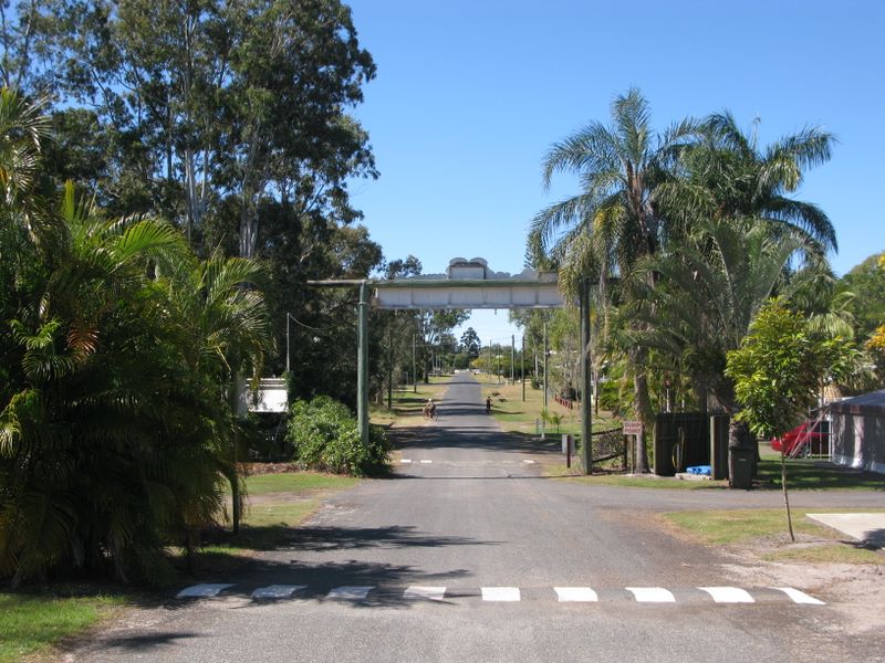 Hillcrest Holiday Park - Burrum Heads: View of exit and Howard Street