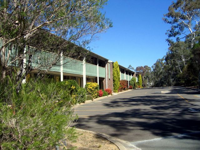 Alivio Tourist Park - O'Connor: Motel style accommodation often used by tour groups