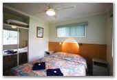 Perth Vineyards Holiday Park - Caversham: Bedroom