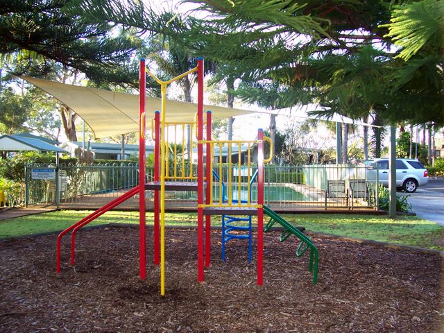 Ettalong Beach Holiday Village - Ettalong Beach: Playground for children