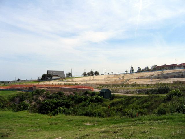 Coast Golf Course - Little Bay: Site once occupied by the University of New South Wales Institute of Administration.  Prince Henry chapel in background.