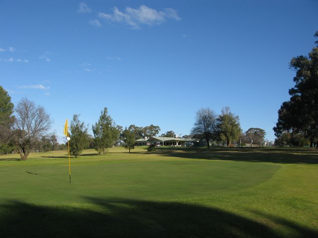 Cowra Golf Club - Cowra: Green on Hole 5 looking back along the fairway.