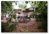 Shady Glen Tourist Park - Darwin Winnellie: BBQ and Picnic Areas