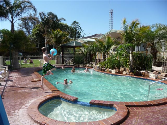 Kangerong Holiday Park - Dromana: Swimming pool