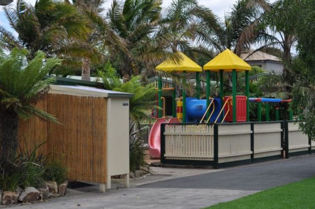 Kangerong Holiday Park - Dromana: Good paved roads throughout the park