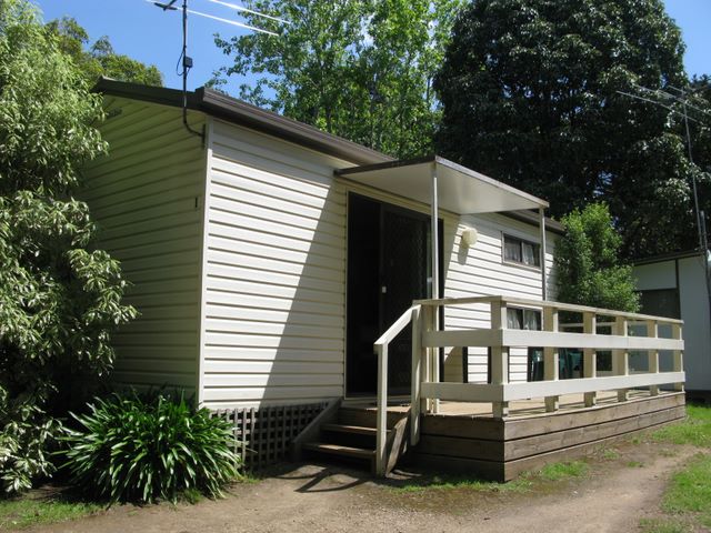 Flinders Caravan Park - Flinders: Cottage accommodation, ideal for families, couples and singles