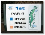 Emerald Lakes Golf Course - Carrara: Emerald Lakes Golf Club Hole 1: Par 4, 317 metres
