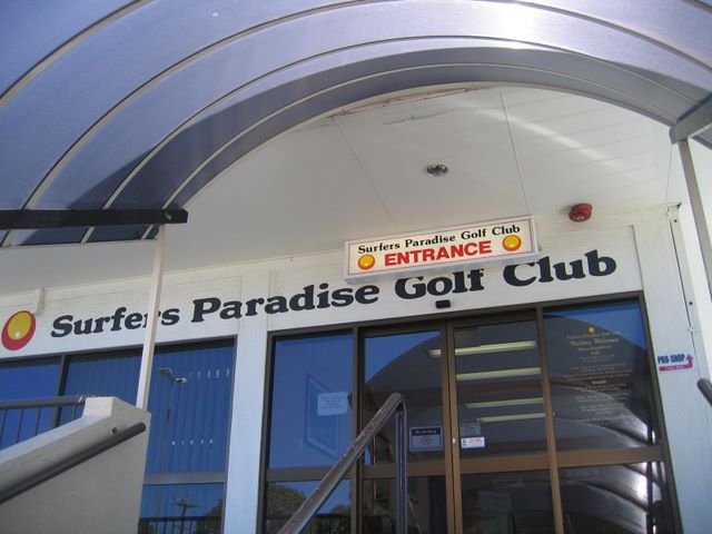 Surfer's Paradise Golf Club - Gold Coast: Entrance to Surfers Paradise Golf Club