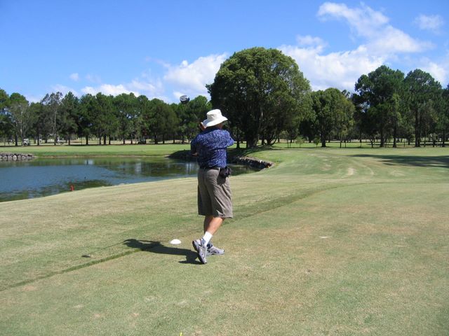 Surfer's Paradise Golf Club - Gold Coast: Fairway view Hole 13 - note water on left