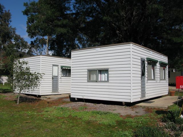 Grampians Gardens Tourist Park - Halls Gap: Budget cabin accommodation