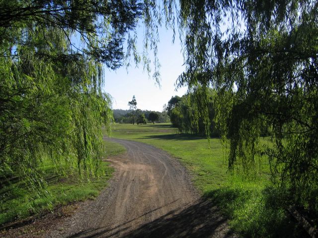 Heritage Green Residential Golf Course - Rutherford: Path from the Tee to the fairway on Hole 5