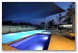 Anchorage Holiday Park - Iluka: Pool by night