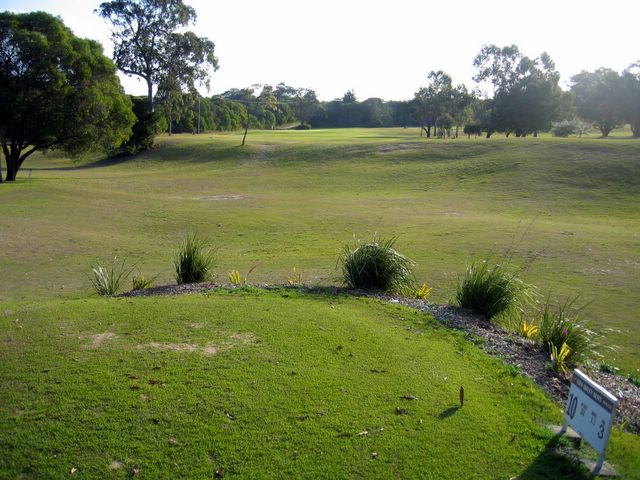 Iluka Golf Course - Iluka: Fairway view of the 1st hole