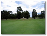 Kurri Golf Club - Kurri Kurri: Green on Hole 7