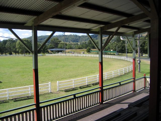 Kyogle Showground Motor Home and Caravan Park - Kyogle: View of showground from grandstand