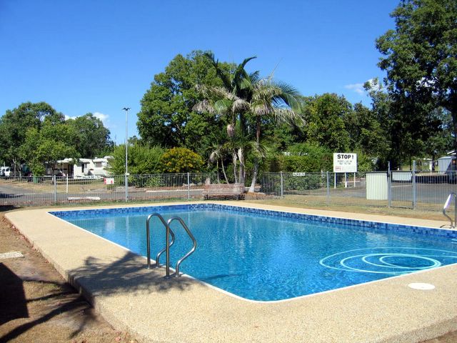 Laidley Caravan Park - Laidley: Swimming pool