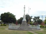 High Country Holiday Park - Mansfield: The police monument to the three officers that died at the hand of 'armed criminals known as the Kelly gang'. You will find this in the centre of the town of Mansfield. 