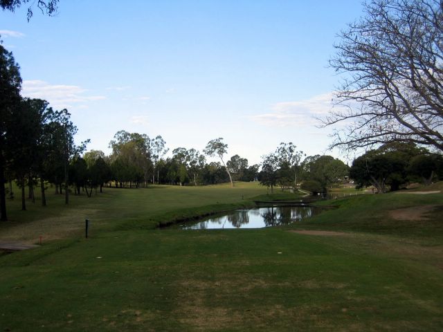 Maryborough Golf Course - Maryborough: Fairway view Hole 18