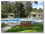 Crystal Brook Tourist Park - Doncaster East Melbourne: Swimming pool
