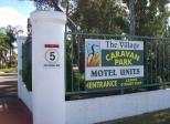 Millmerran Village Caravan Park - Millmerran: Fresh & inviting - well shaded. Nicely presented gardens and manicured lawns.