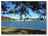 Active Holidays White Albatross - Nambucca Heads: The park is set around a delightful lake.