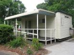 Highway Tourist Village - Narrabri: Cabin accommodation which is ideal for couples, singles and family groups. 