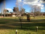 Narrandera Caravan Park - Narrandera: Grassy sites