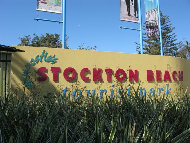 Stockton Beach Tourist Park - Stockton Newcastle: Stockton Beach Tourist Park welcome sign