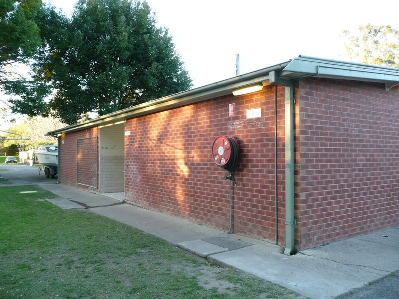 The Willows - Nowra: Amenities block and laundry