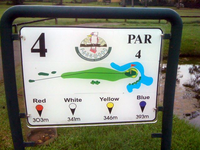 Parkwood International Golf Course - Parkwood, Gold Coast: Hole 4, Par 4 393 meters