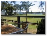 Edgewater Holiday Park - Port Macquarie: Cottages have views of the river