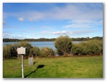 Lakeside Tourist Park 2006 - Robe: Powered sites for caravans with lake views