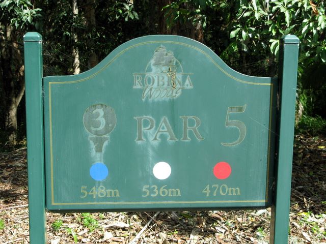 Robina Woods Golf Course - Robina: Robina Woods Golf Course Hole 3: Par 5, 548 metres.