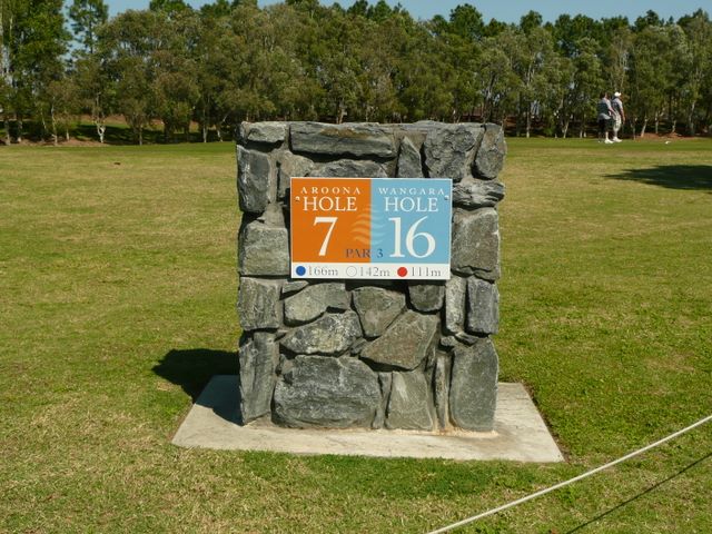 Royal Pines Golf Course - Benowa: Royal Pines Golf Course Hole 7 Par 3, 166 metres