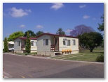 Singleton Caracourt Caravan Park - Singleton: Cottage accommodation ideal for families, couples and singles