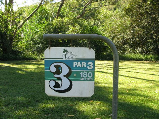 Teven Golf Course - Teven: Teven Golf Course Hole 3: Par 3, 180 metres.