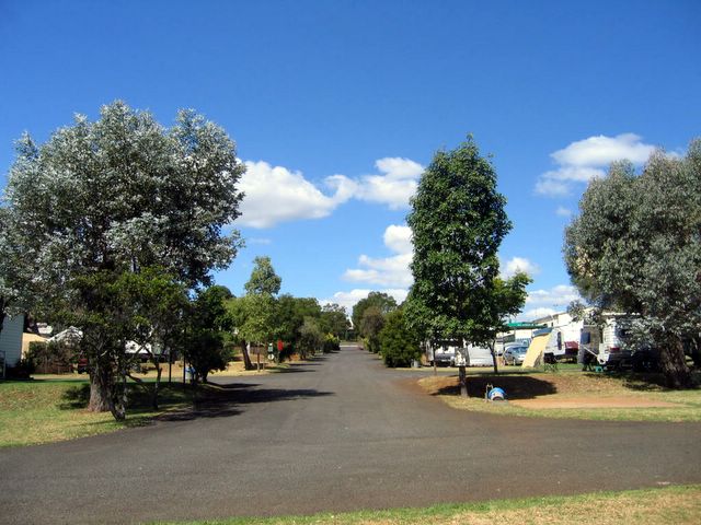 Motor Village Caravan Park - Toowoomba: Park overview