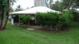 Townsville Bush Oasis Caravan Park - Townsville: Spacious camp kitchen area