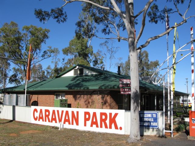 Tandara Caravan & Tourist Park - Trangie: Tandara Caravan Park welcome sign