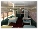 Tandara Caravan & Tourist Park - Trangie: Upstairs section of bunkhouse