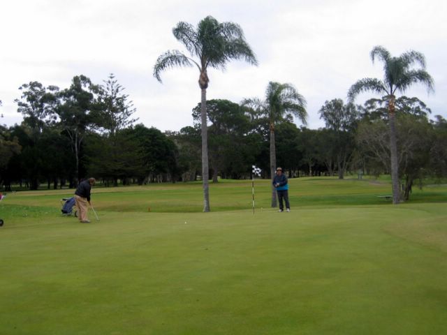 Coolangatta Tweed Heads Golf Course - Tweed Heads: Green on Hole 1